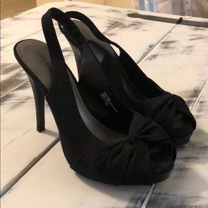 Audrey Brooke Black Dressy Pump